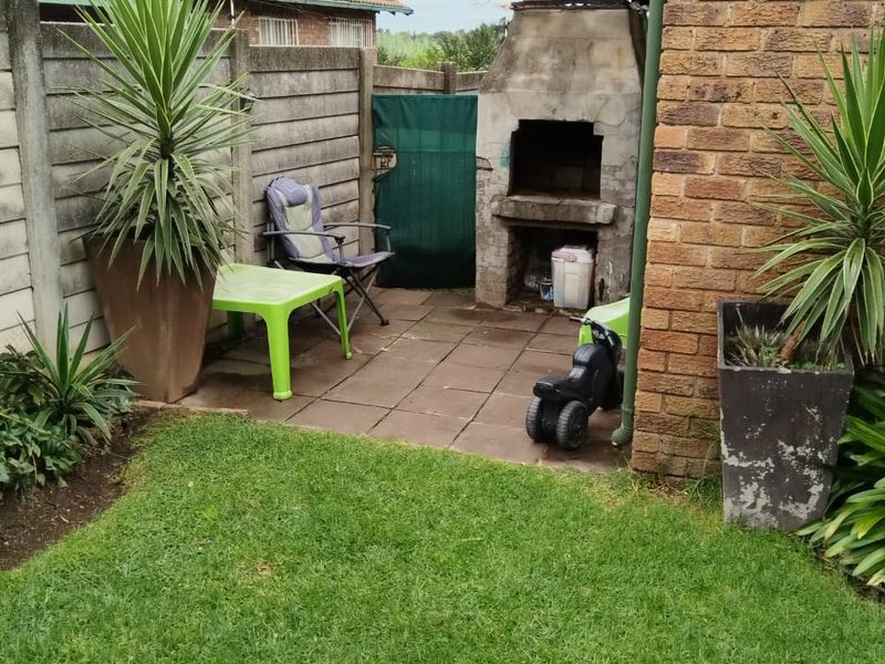 2 Bedroom Cluster to let - Photo 4