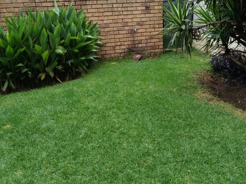 2 Bedroom Cluster to let - Photo 3