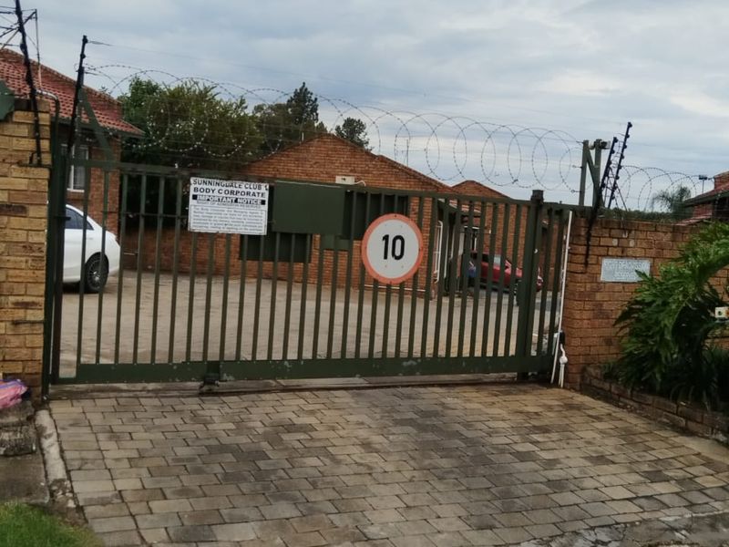 2 Bedroom Cluster to let - Photo 2