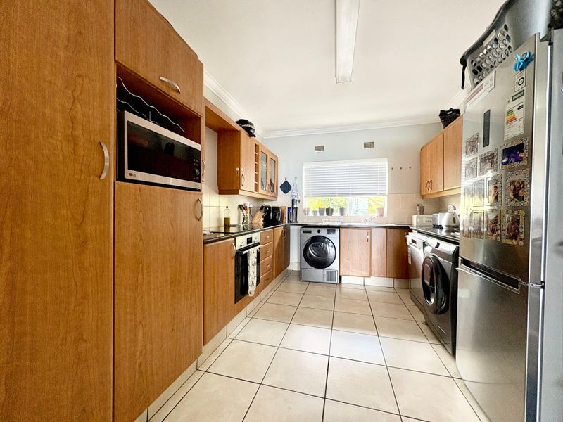 Umdloti 3 Bedroom Apartment For Sale - Photo 6
