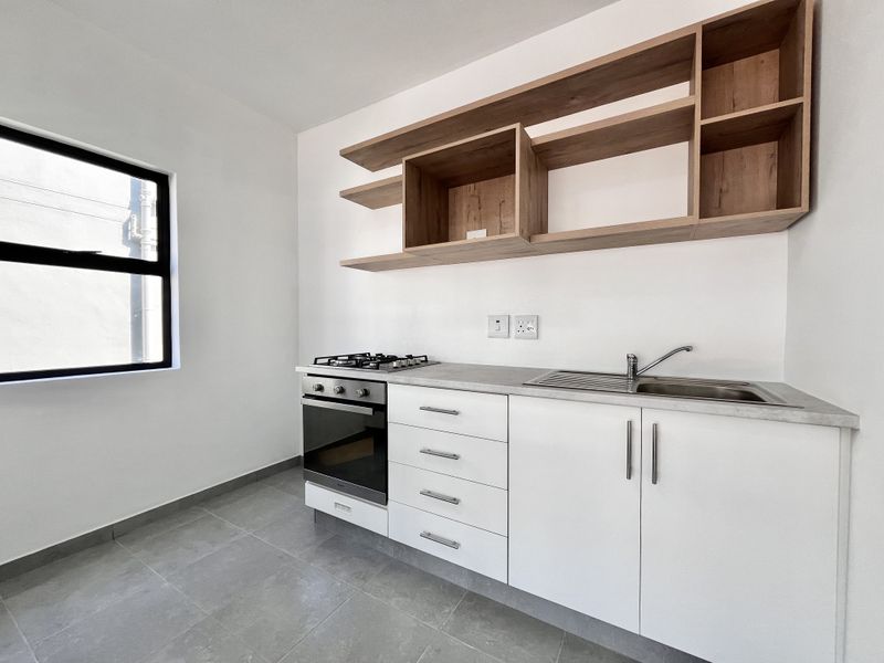 Studio Apartment for Sale – R750 000 - Photo 3