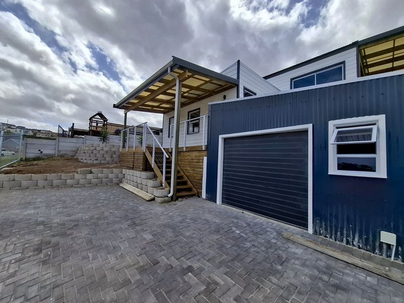 Freestanding For Sale In Mossel Bay - Photo 2