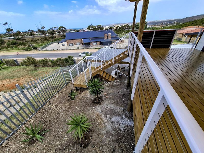 Freestanding For Sale In Mossel Bay - Photo 5