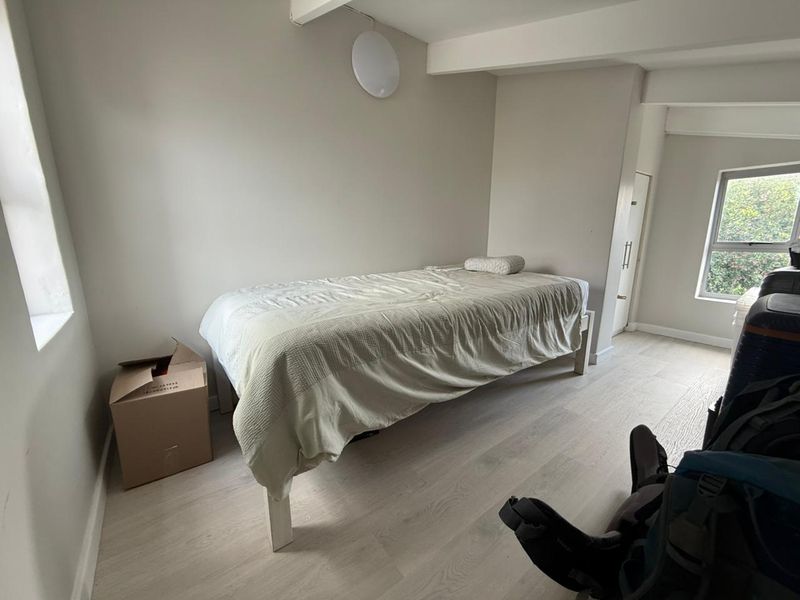 Stunning 4 bedroom townhouse with beach accesss - Photo 10