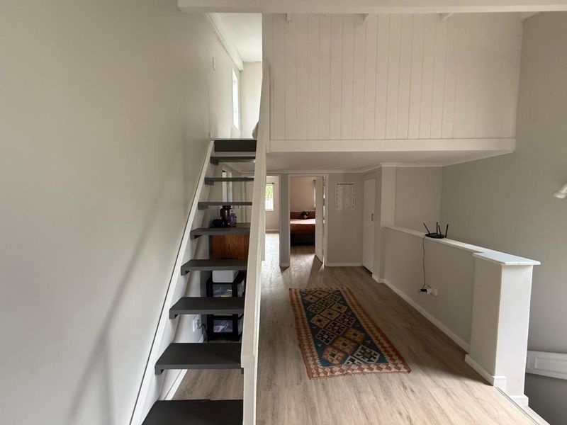 Stunning 4 bedroom townhouse with beach accesss - Photo 9