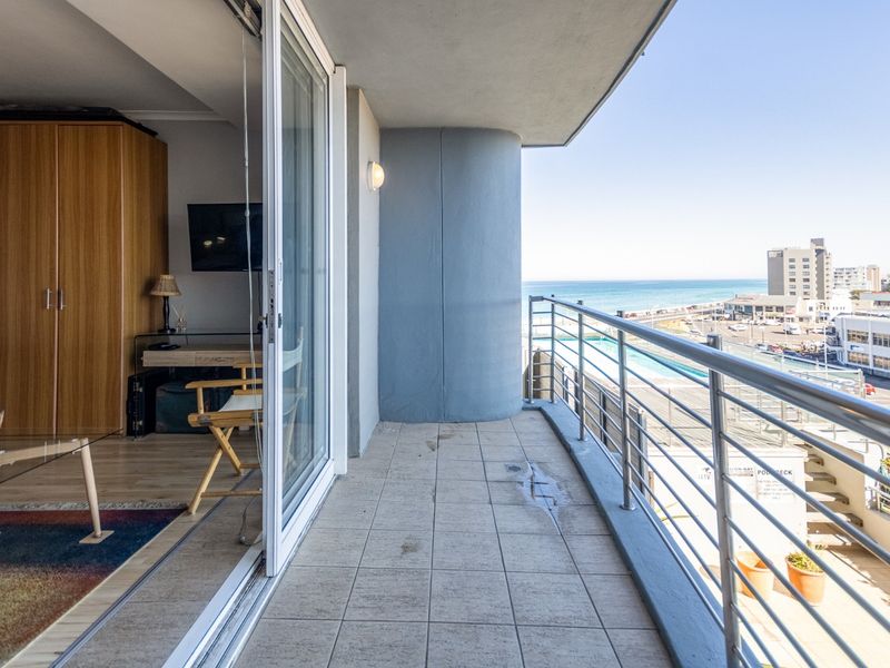 Fully Furnished Coastal Gem with Stunning Views - Photo 2