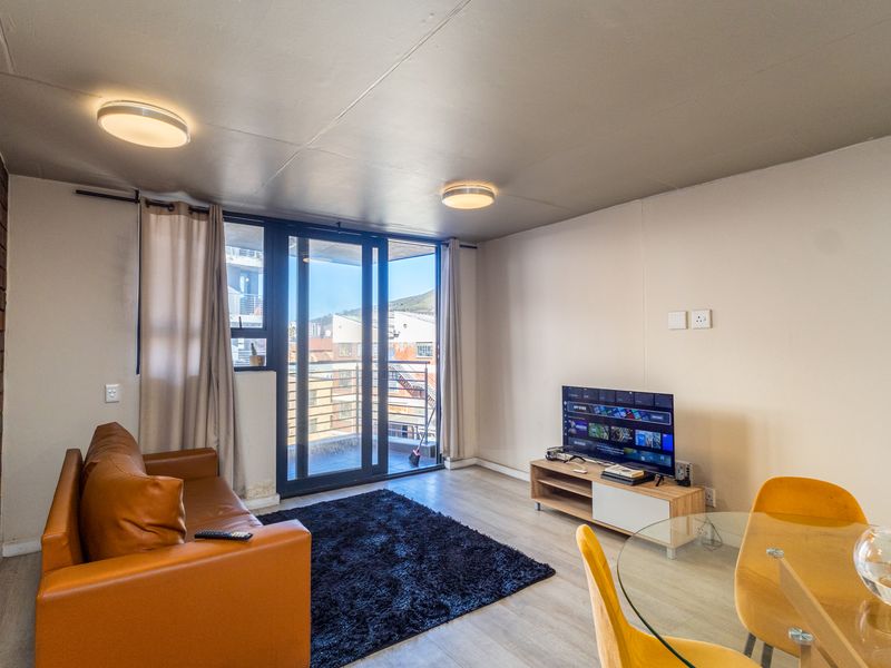 Stylish Observatory Living with Lion’s Head Views | High Rental Demand Investment Opportunity - Photo 5