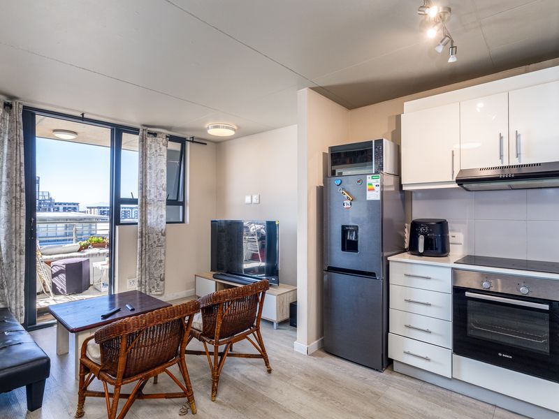 Modern 2-Bedroom Apartment in the Heart of Observatory | Lifestyle & Investment Opportunity - Photo 4