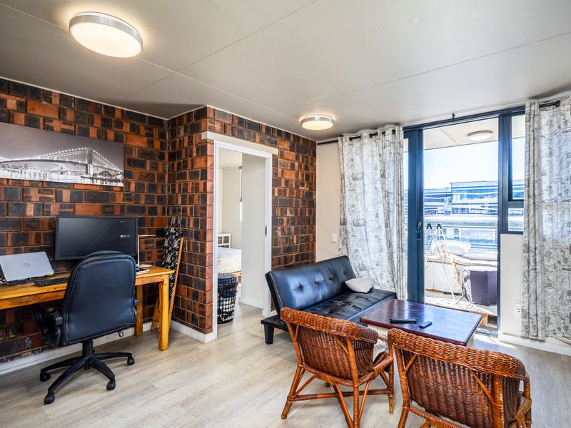 Modern 2-Bedroom Apartment in the Heart of Observatory | Lifestyle & Investment Opportunity - Photo 2