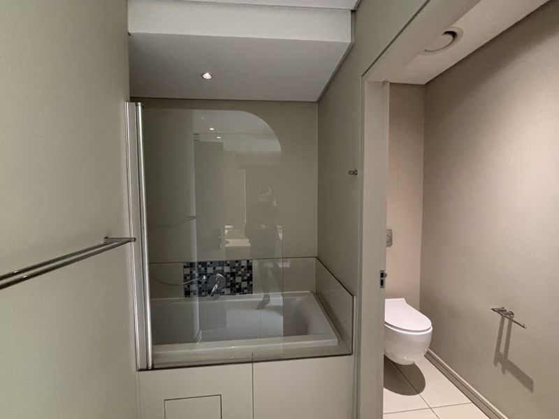 Two bed Two bath for Rent in Rosebank - Photo 8