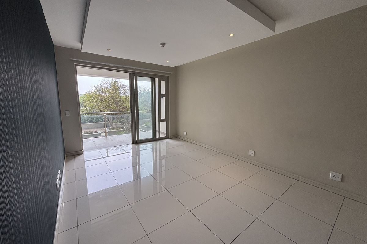 Two bed Two bath for Rent in Rosebank - Photo 3