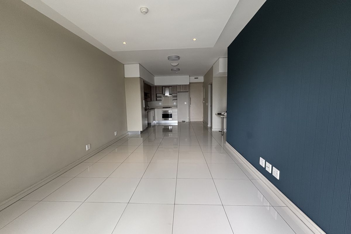 Two bed Two bath for Rent in Rosebank - Photo 2