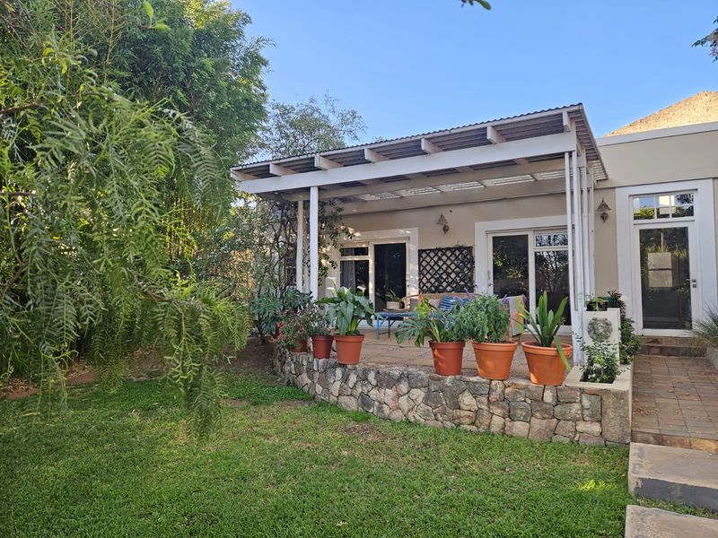 Parktown North Hideaway - Photo 6
