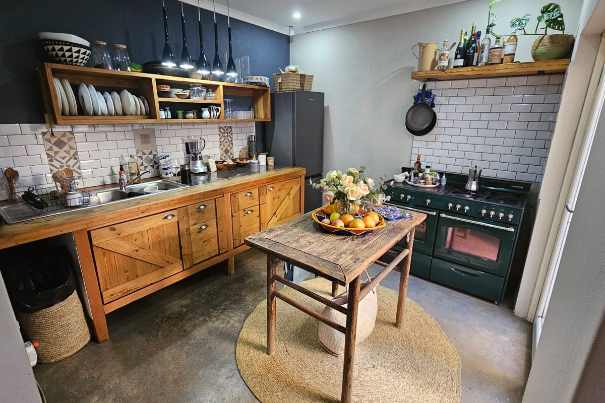 Parktown North Hideaway - Photo 3