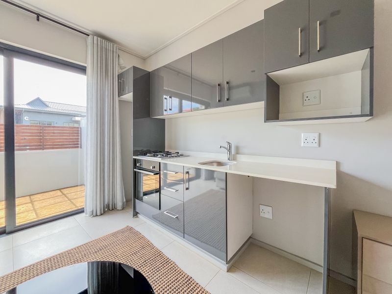 Investment-Ready Sea-Facing Studio with Premium Estate Amenities - Photo 2