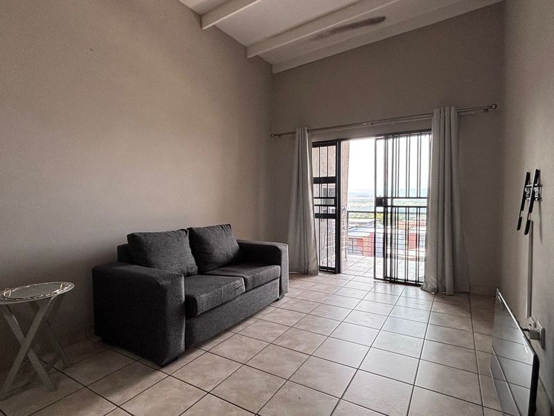 2 BEDROOM APARTMENT TO LET - Photo 3