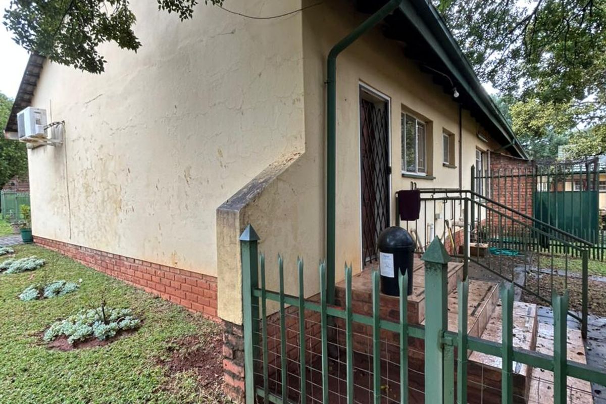 Charming 1-Bed Farm Flat in Hartbeespoort Rural – Countryside Bliss! - Photo 5