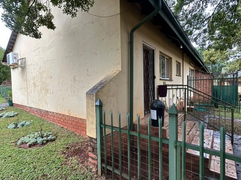 Charming 1-Bed Farm Flat in Hartbeespoort Rural – Countryside Bliss! - Photo 5