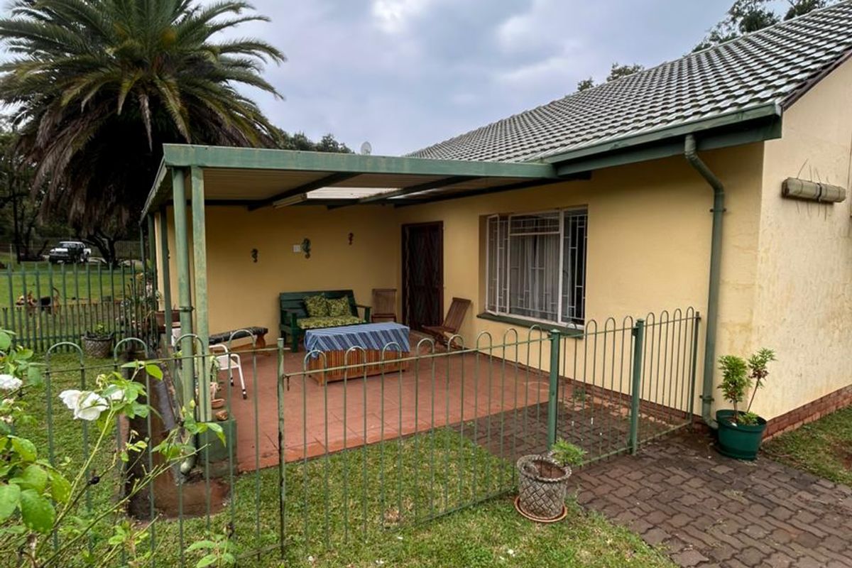 Charming 1-Bed Farm Flat in Hartbeespoort Rural – Countryside Bliss! - Photo 4