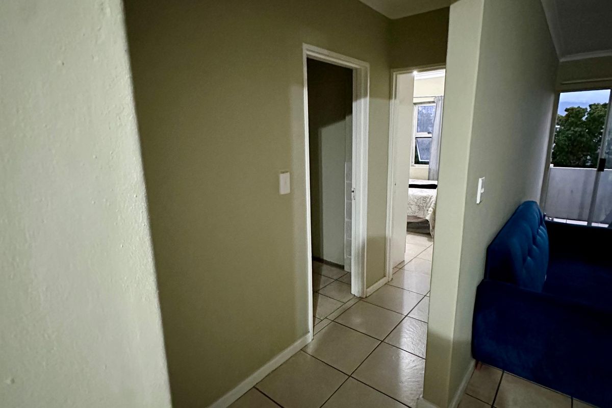 Spacious  2 Bedroom Apartment  To Let in Thornton  Available 1 May 2026 - Photo 4