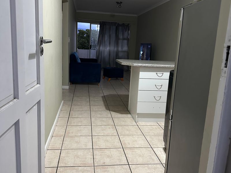 Spacious  2 Bedroom Apartment  To Let in Thornton  Available 1 May 2026 - Photo 3