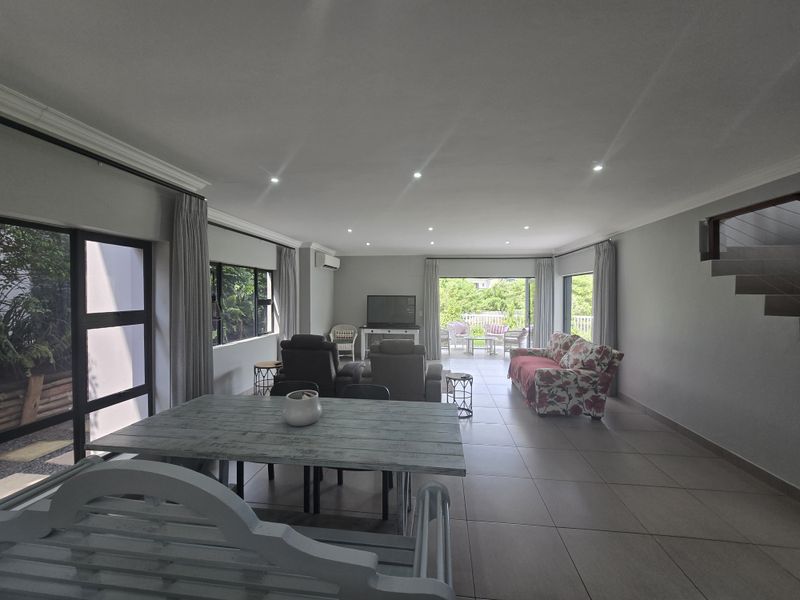 Large Free Standing Double Storey Home for RENT - Photo 7