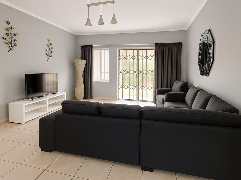 2 Bedroom Townhouse to Rent - Secure Complex in Sasolburg - Photo 5