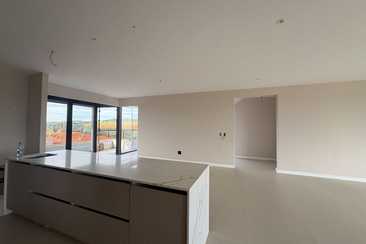 MODERN COASTAL LIVING - Photo 5