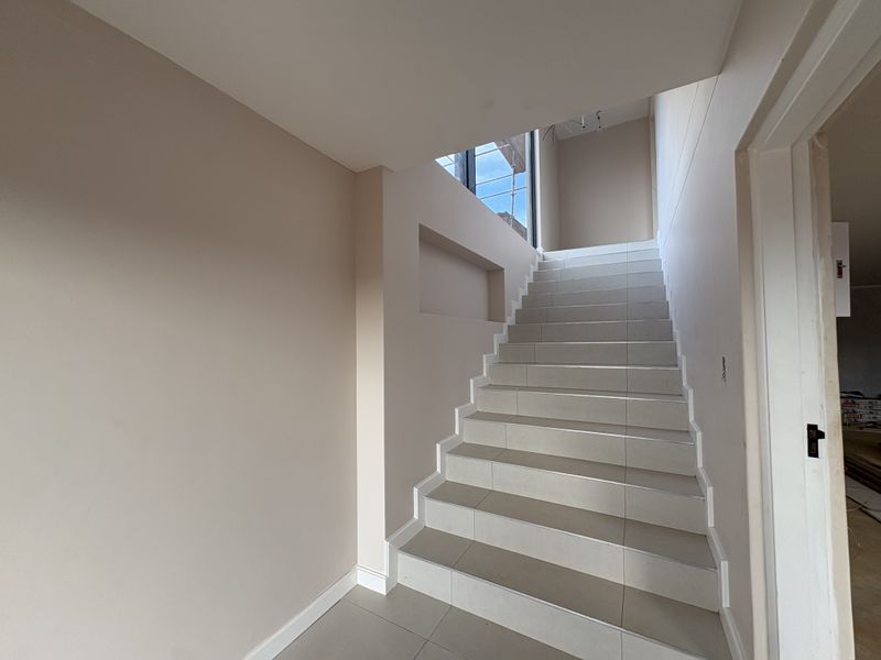 MODERN COASTAL LIVING - Photo 3