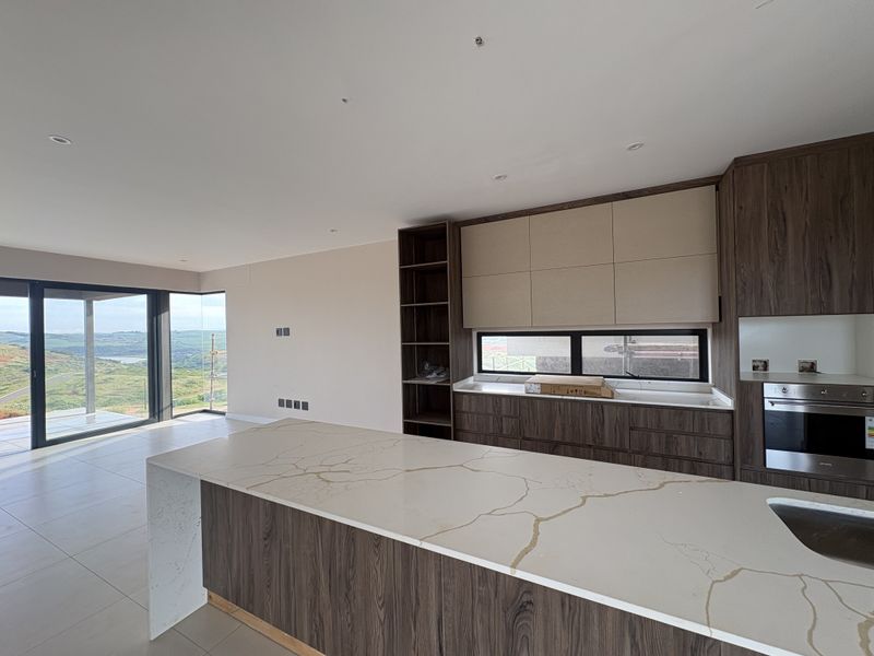 MODERN COASTAL LIVING - Photo 5