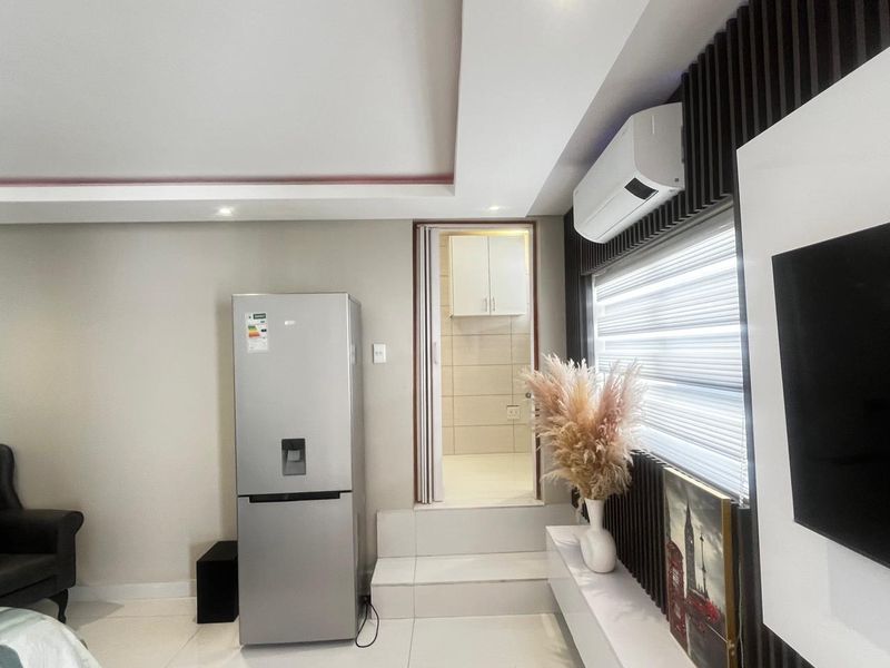 Garden Cottage Rental Monthly In Sandton - Photo 4