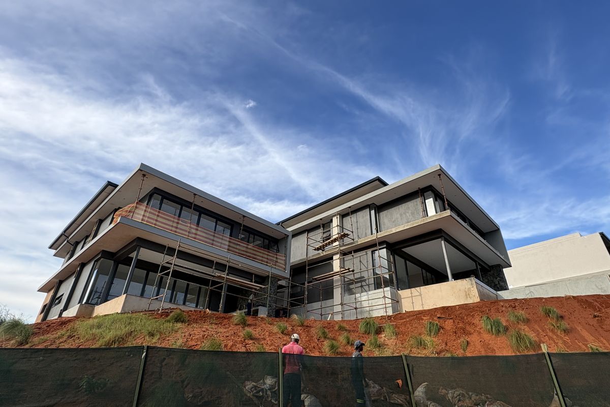 LUXURY ESTATE LIVING. - Photo 5