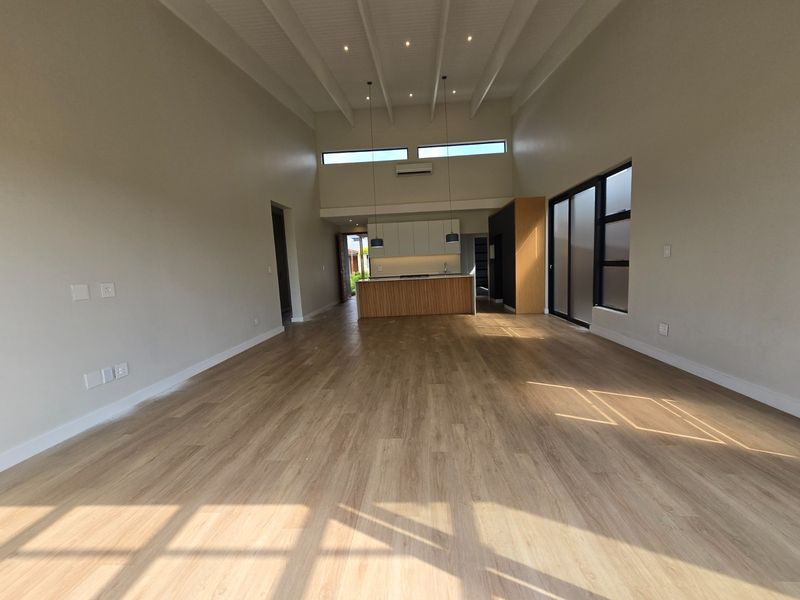 Simplex Rental Monthly In Ballito - Photo 4