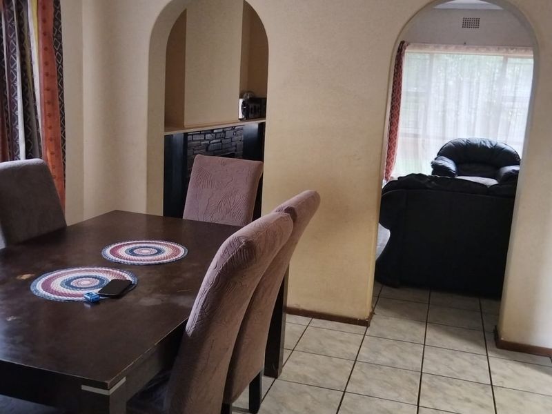 4 Bedroom house to let - Photo 8