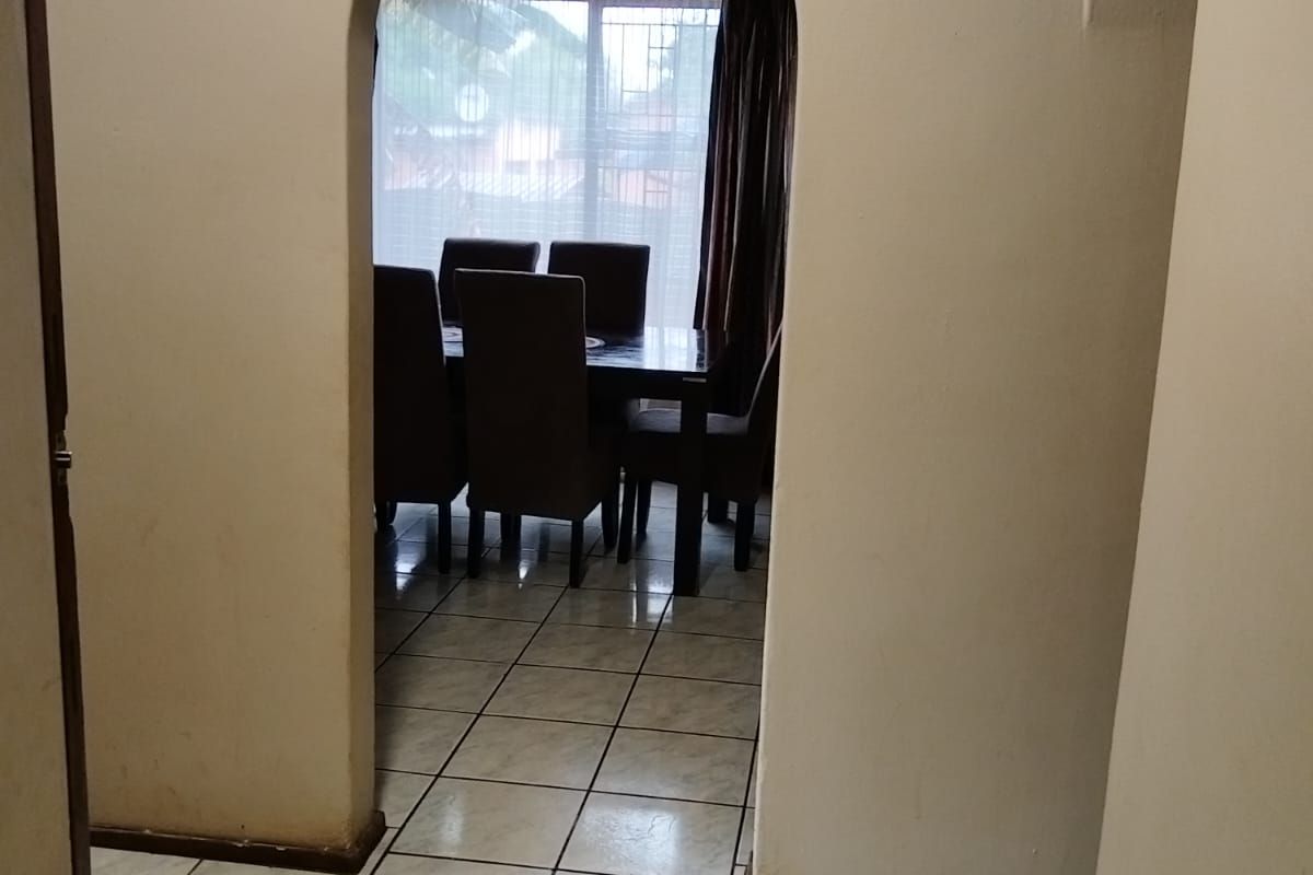 4 Bedroom house to let - Photo 5