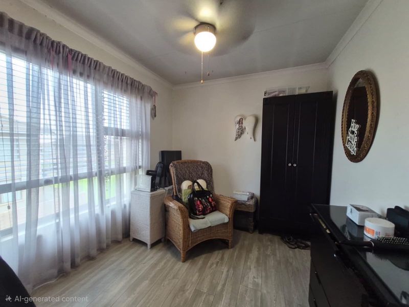 Immaculate 2 bedroom apartment for sale - Photo 4