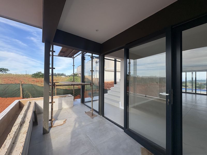 THE PERFECT COASTAL ESTATE LIVING. - Photo 6