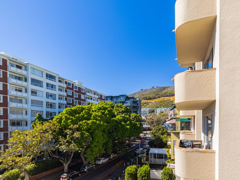 Well Positioned One Bedroom Apartment for rent in the heart of Sea Point - Photo 10