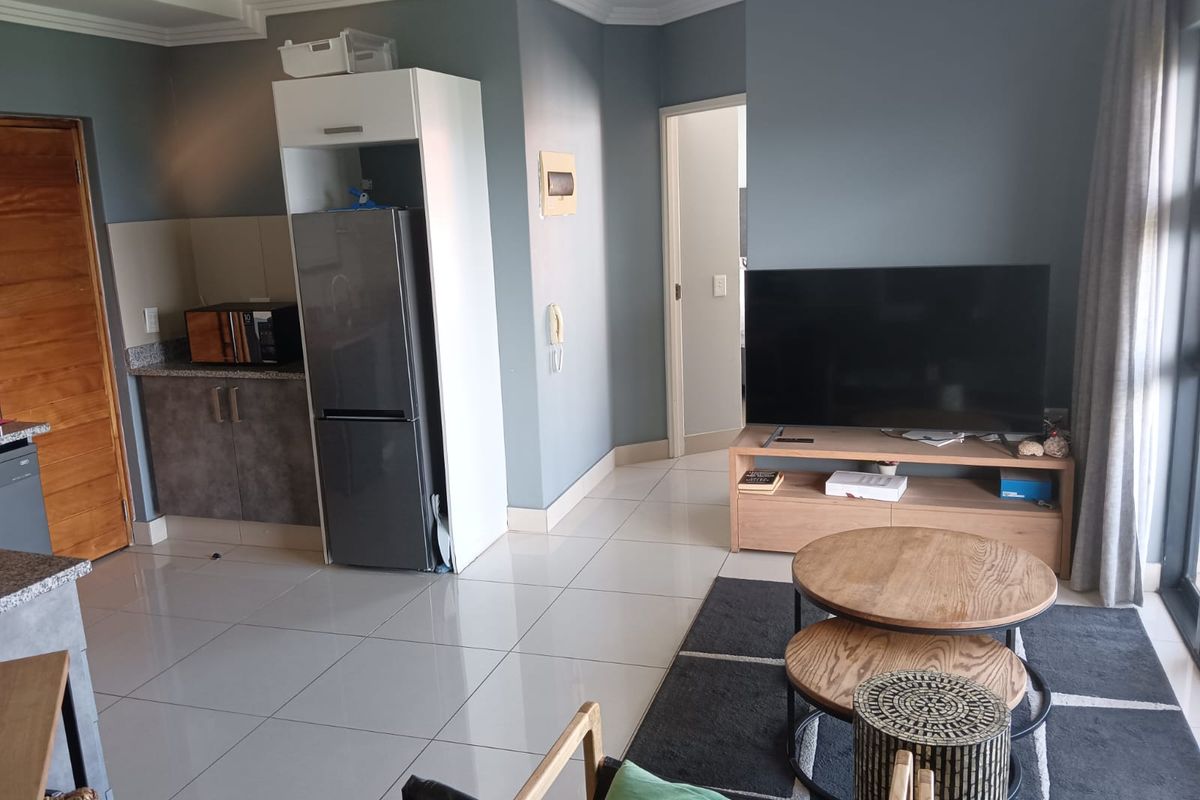 Modern & Spacious 2-Bedroom Apartment for Rent in Umhlanga Ridge - Photo 3