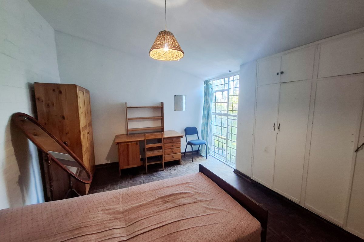 SUMMERSTRAND FURNISHED ROOM IN SHARED HOUSE FOR RENT - Photo 3