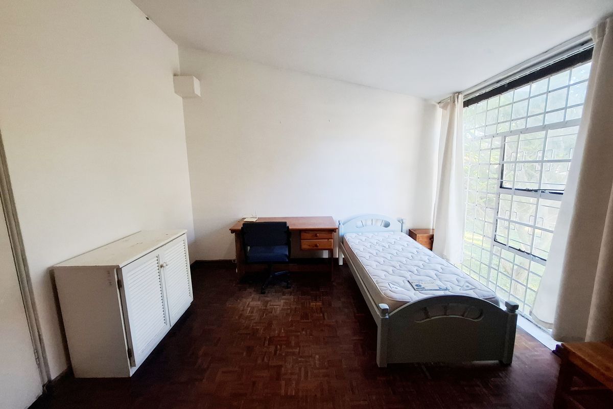 SUMMERSTRAND FURNISHED ROOM IN SHARED HOUSE FOR RENT - Photo 2