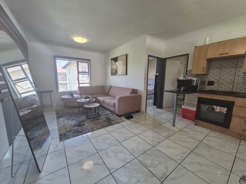 Apartment For Sale In Boksburg - Photo 2