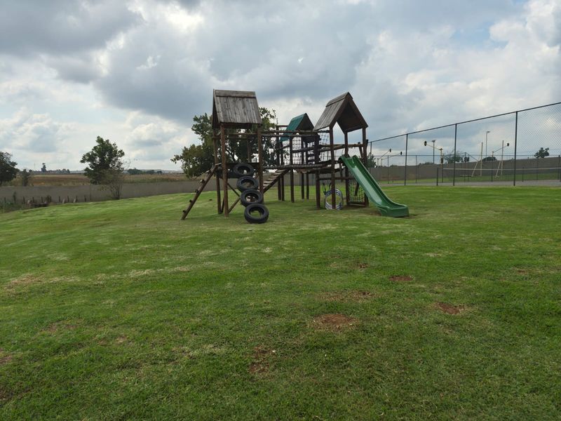 Apartment For Sale In Boksburg - Photo 9