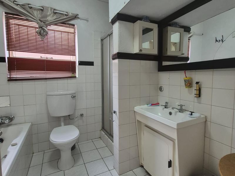 Immaculate home For sale - Photo 9