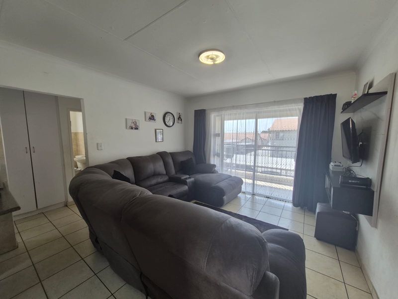 Apartment For Sale In Boksburg - Photo 4