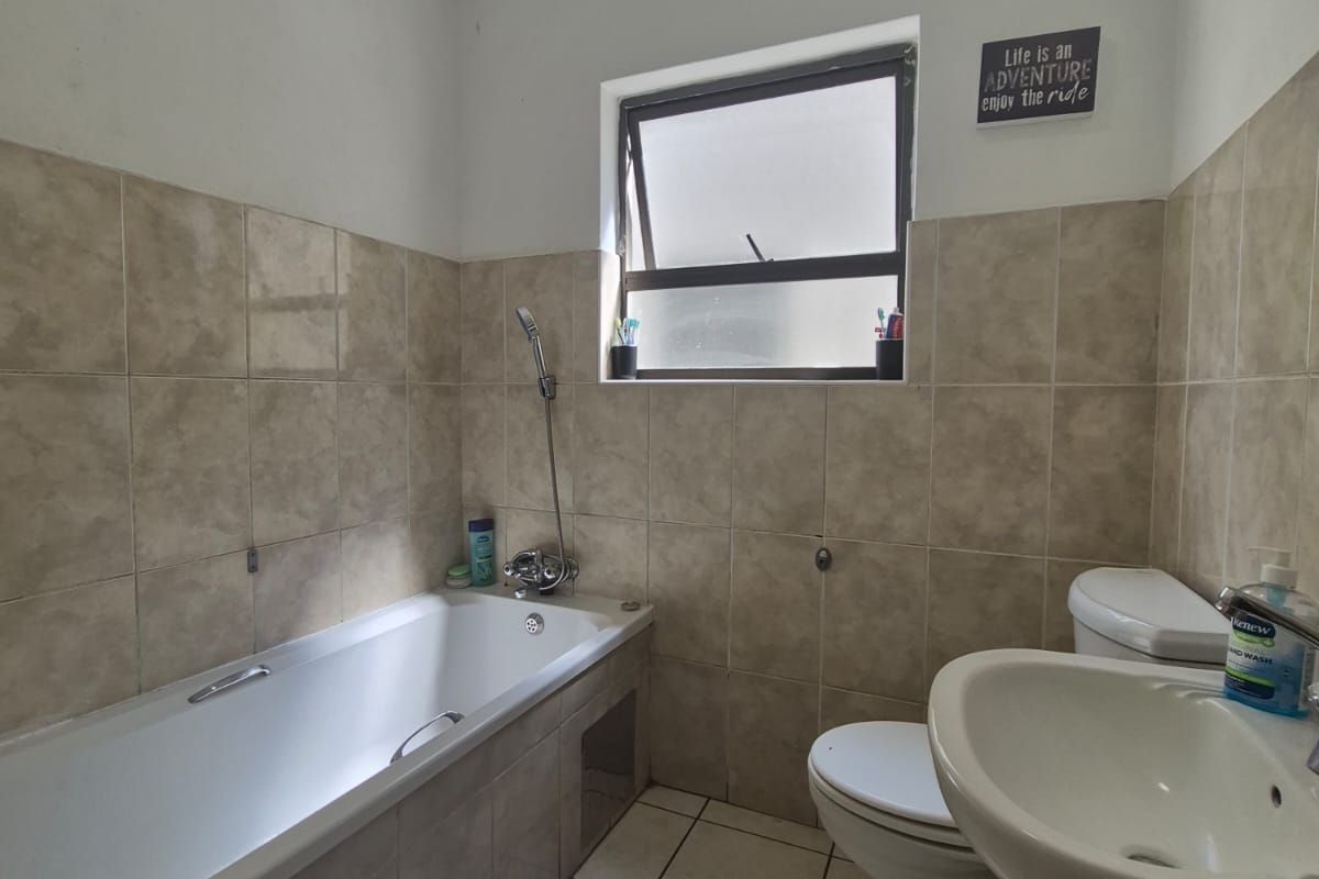 Apartment For Sale In Boksburg - Photo 5