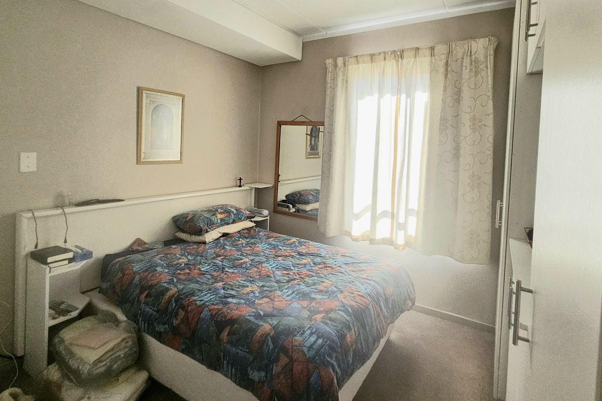 1 bedroom apartment for sale - Photo 4