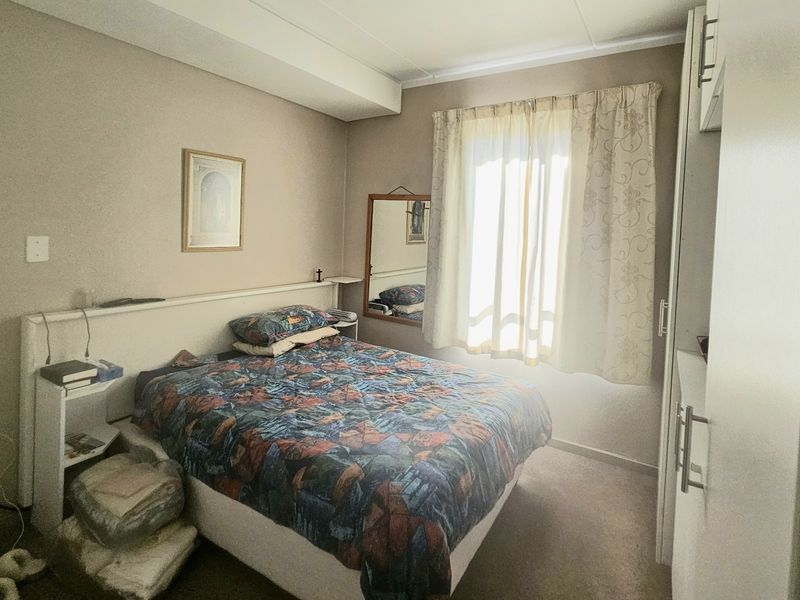 1 bedroom apartment for sale - Photo 4