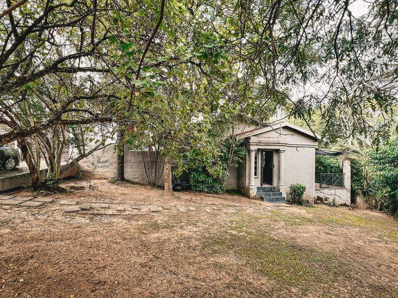 Immaculate 3-Bedroom Family Home in Secure Dio Vista Estate - Photo 4