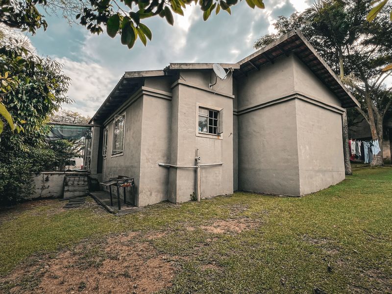 Immaculate 3-Bedroom Family Home in Secure Dio Vista Estate - Photo 5